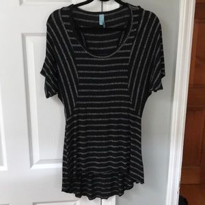 Marciano short sleeve top